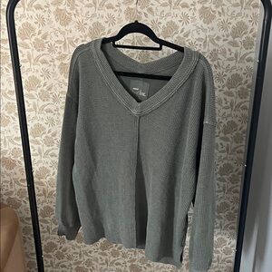 Aerie Women's Gray V-Neck Sweater